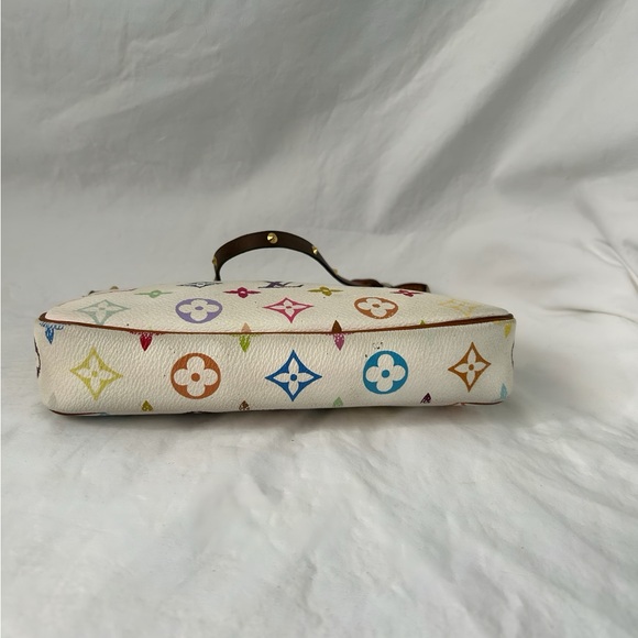 Louis Vuitton Murakami with Gold Hardware - Picture 7 of 11